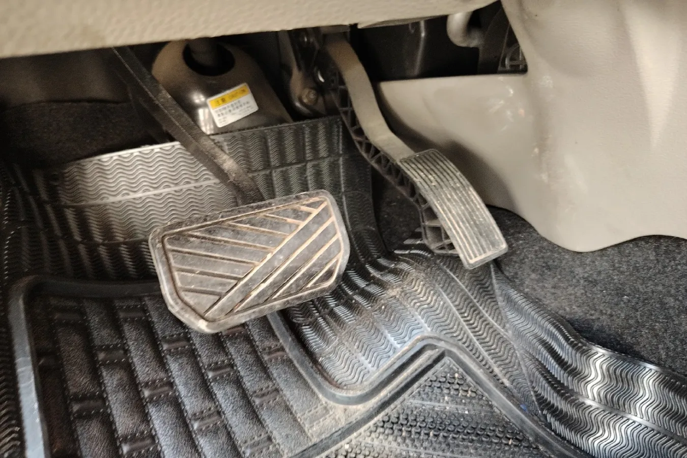 2008 Suzuki Liana 1.6L 109HP L4 4AT,autocango,china used car exporter,china ev exporter,chinese used car exporter,chinese used ev exporter