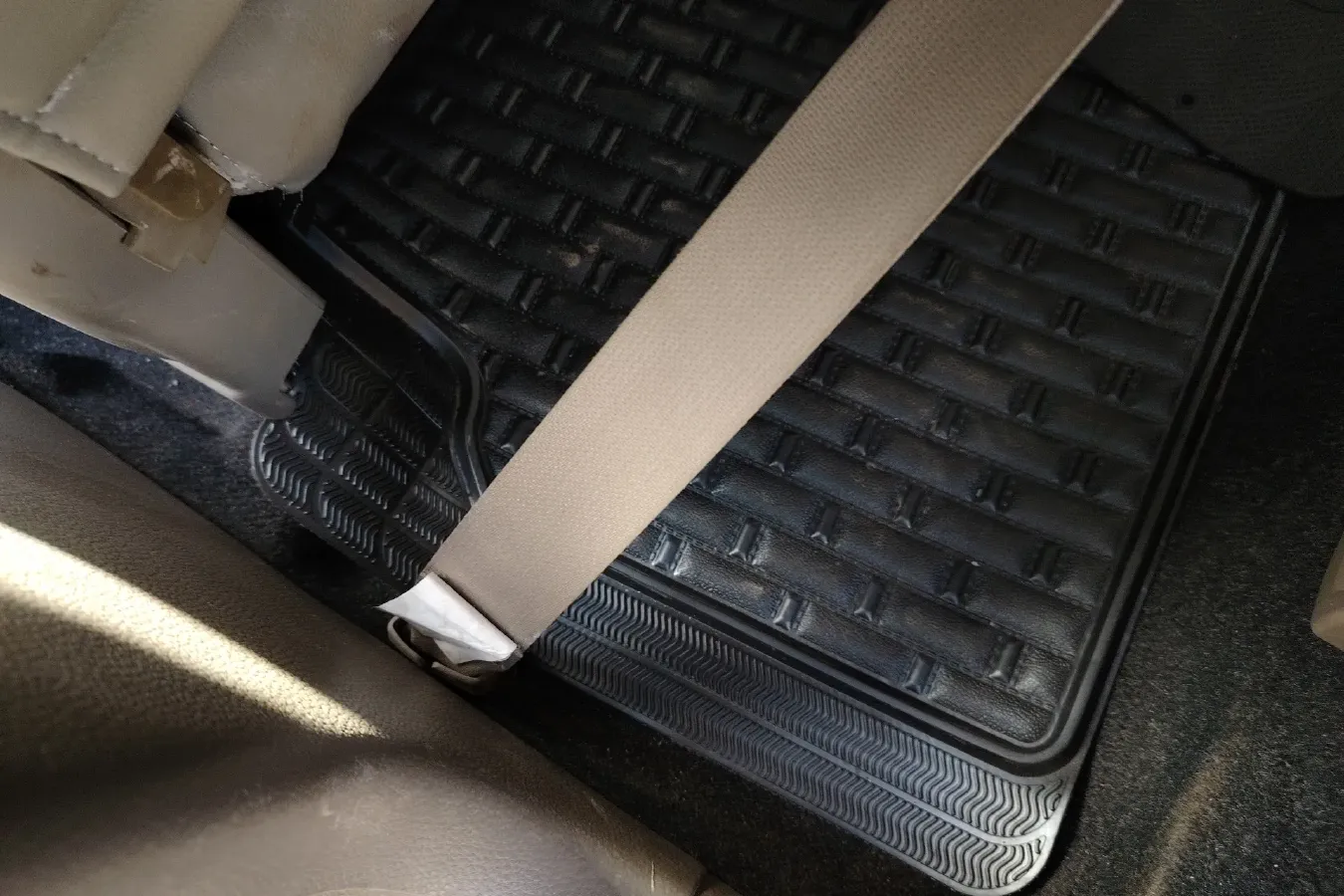 2008 Suzuki Liana 1.6L 109HP L4 4AT,autocango,china used car exporter,china ev exporter,chinese used car exporter,chinese used ev exporter