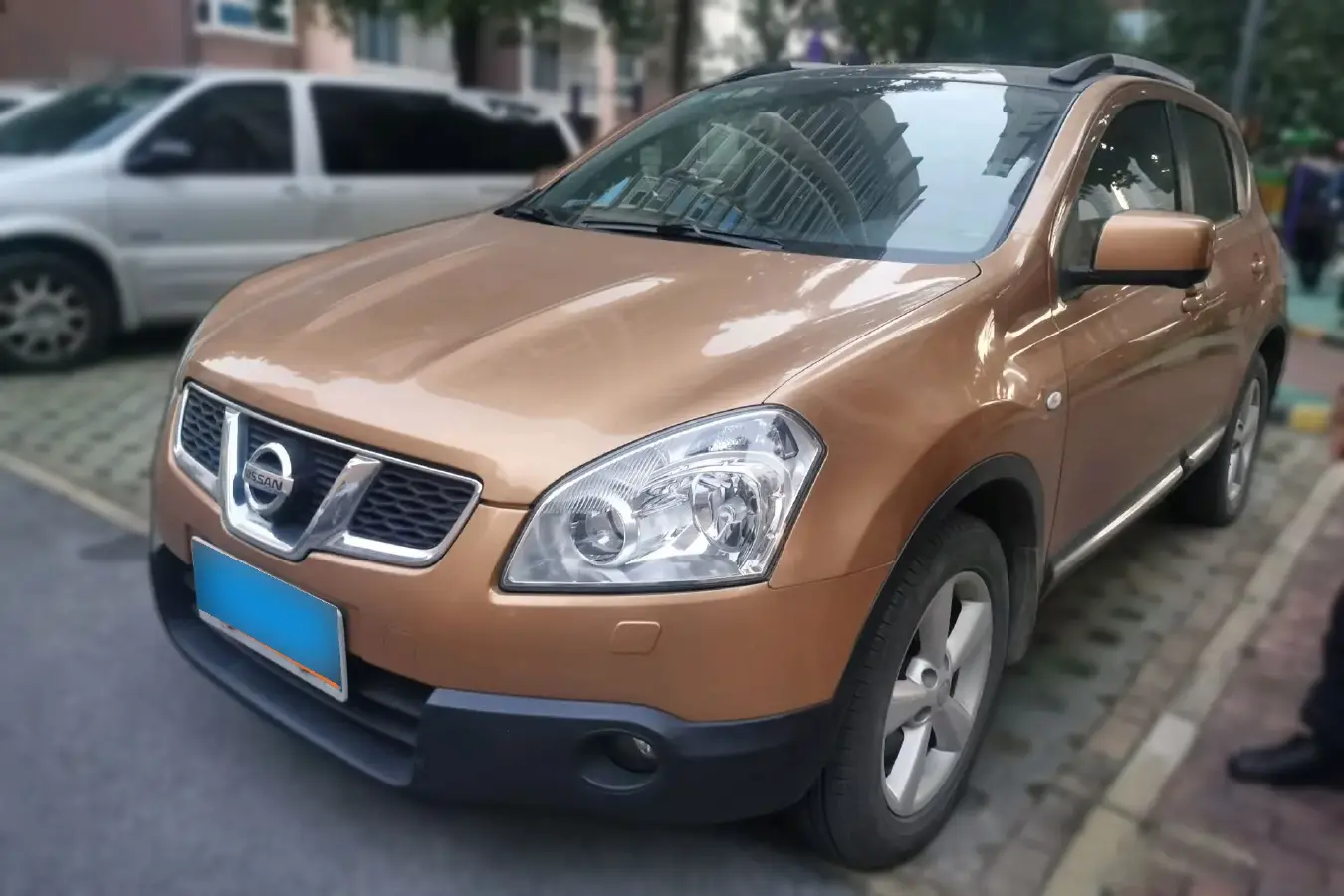 2012 Nissan Qashqai 2.0L 144HP L4 CVT