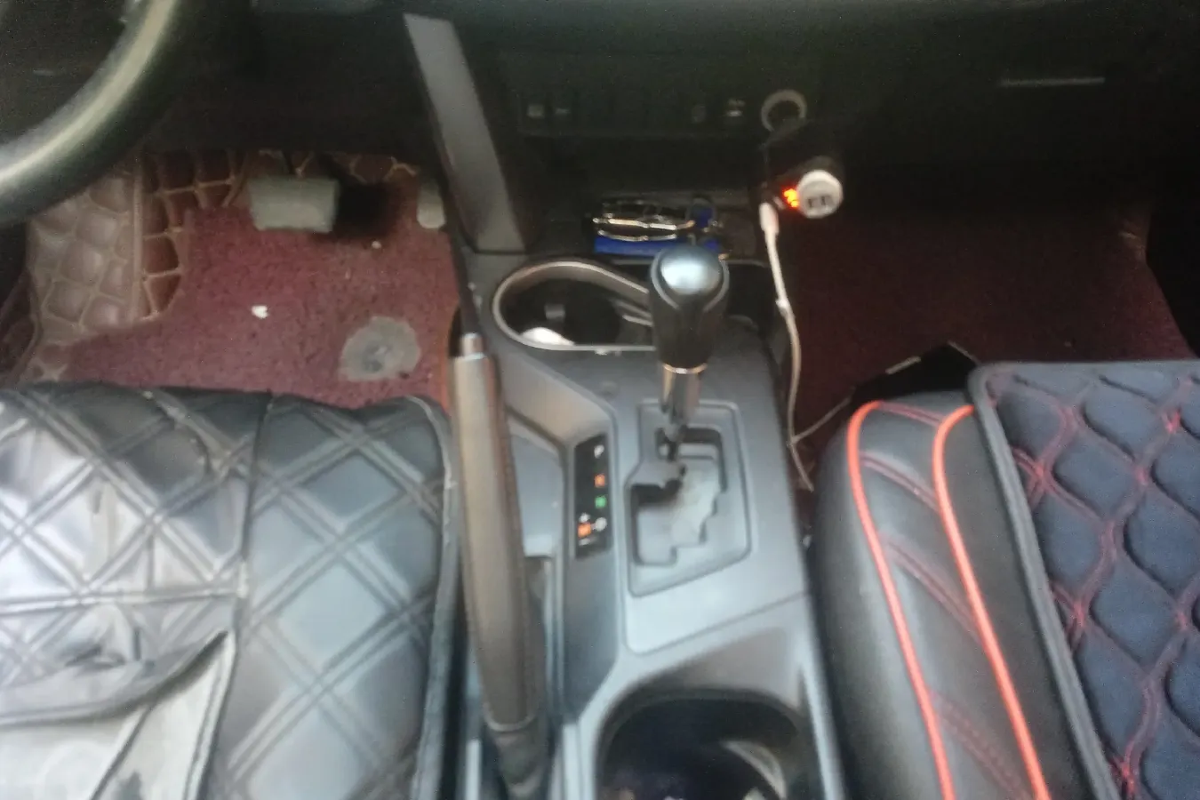 2016 Toyota RAV4 2.0L 151HP L4 CVT,autocango,china used car exporter,china ev exporter,chinese used car exporter,chinese used ev exporter