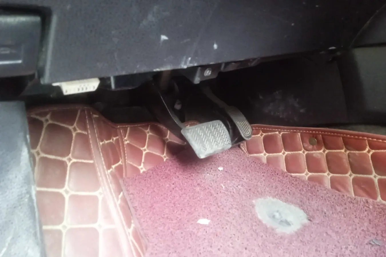 2016 Toyota RAV4 2.0L 151HP L4 CVT,autocango,china used car exporter,china ev exporter,chinese used car exporter,chinese used ev exporter