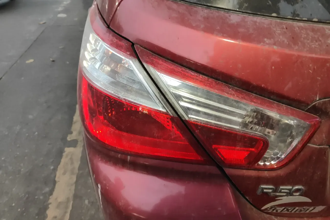 2013 Venucia R50 1.6L 117HP L4 5MT,autocango,china used car exporter,china ev exporter,chinese used car exporter,chinese used ev exporter