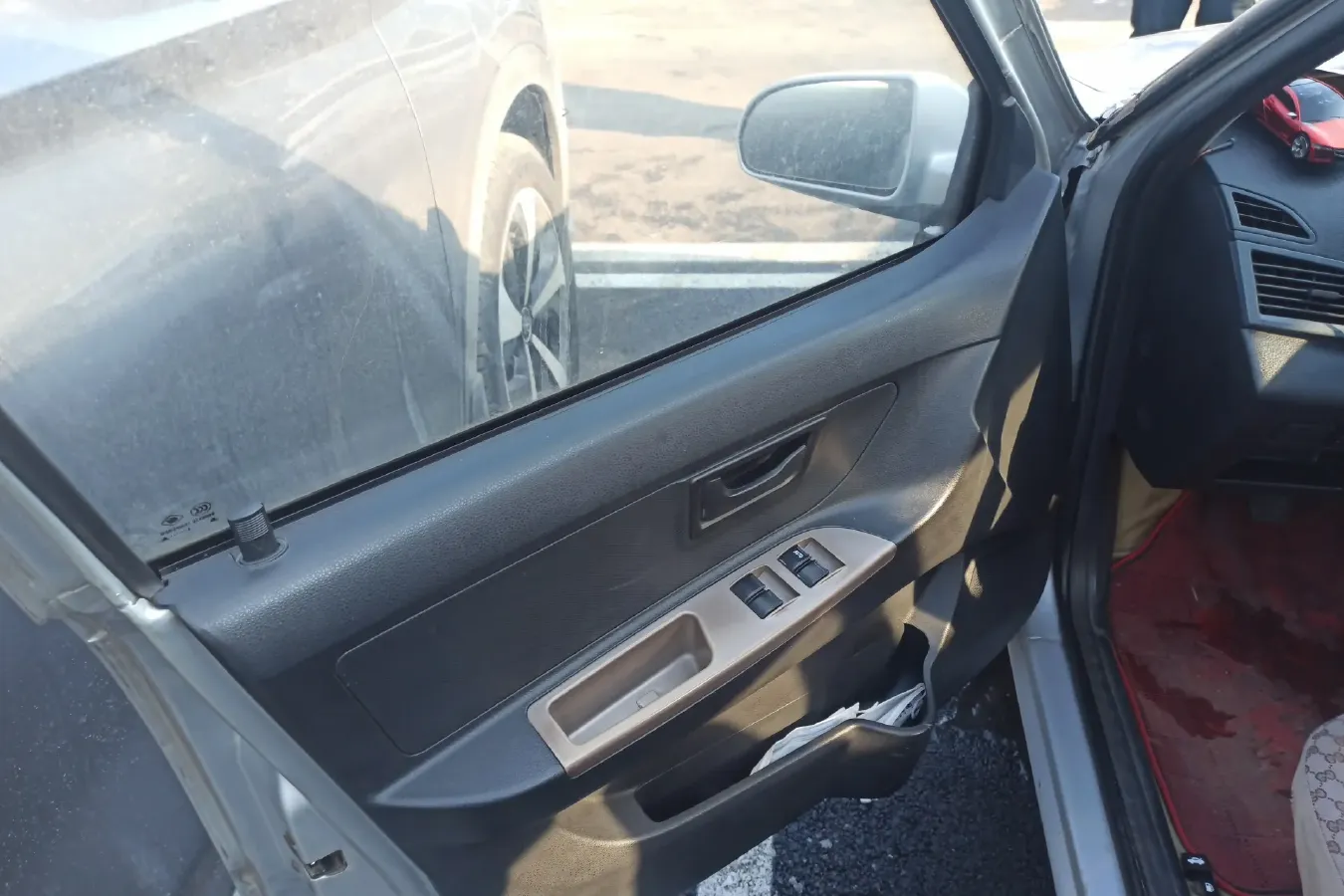 2012 FAW XiaLi 1.0L 65HP L3 5MT,autocango,china used car exporter,china ev exporter,chinese used car exporter,chinese used ev exporter