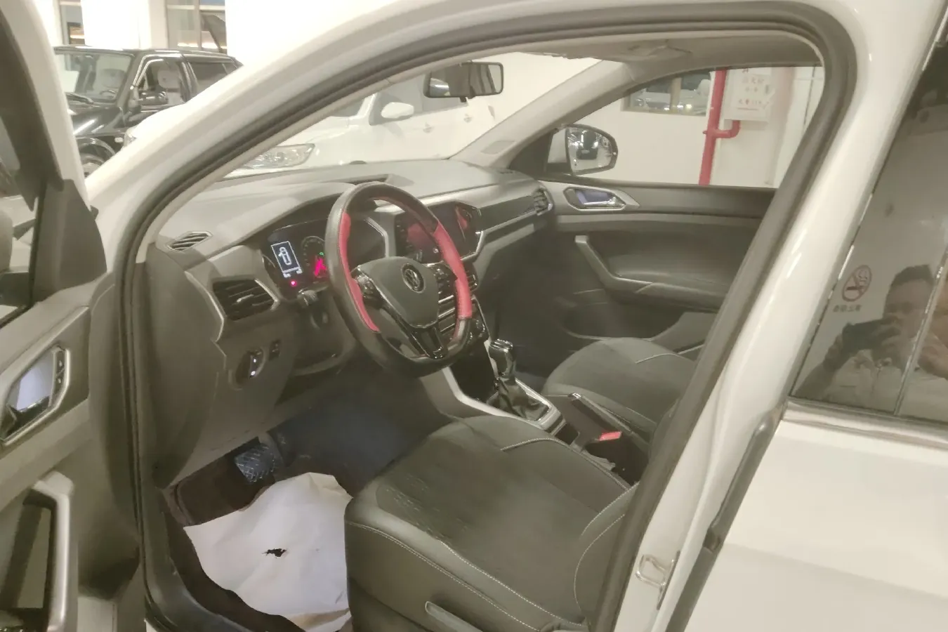 2021 Volkswagen T-Cross 1.4T 150HP L4 7DCT,autocango,china used car exporter,china ev exporter,chinese used car exporter,chinese used ev exporter