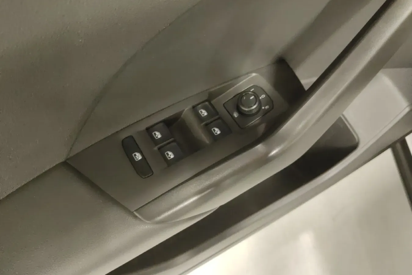 2021 Volkswagen T-Cross 1.4T 150HP L4 7DCT,autocango,china used car exporter,china ev exporter,chinese used car exporter,chinese used ev exporter