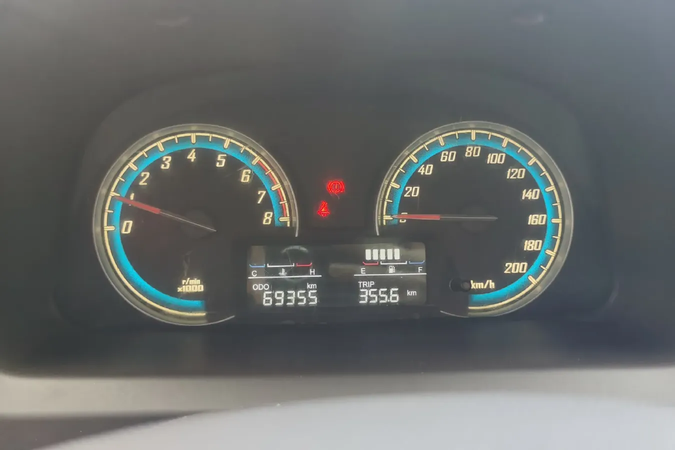 2014 BaoJun 730 1.5L 112HP L4 5MT,autocango,china used car exporter,china ev exporter,chinese used car exporter,chinese used ev exporter