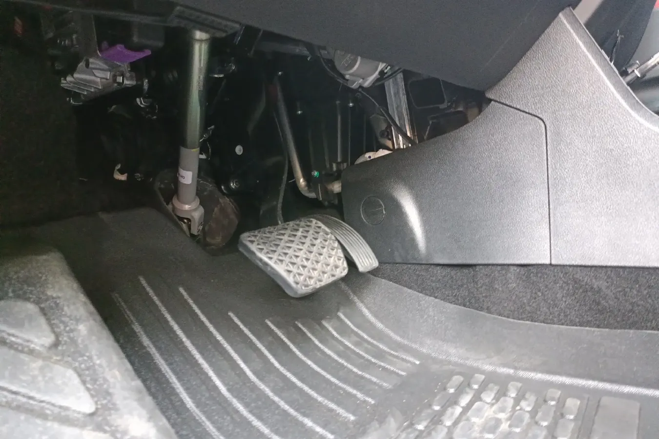 2023 Chery Tiggo 7 1.5T 156HP L4 CVT,autocango,china used car exporter,china ev exporter,chinese used car exporter,chinese used ev exporter