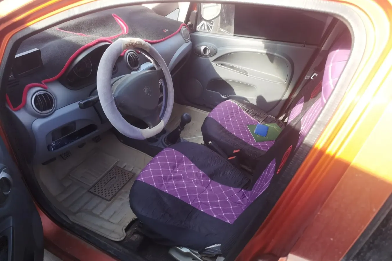 2010 ChangAn BenBen MINI 1.0L 70HP L4 5MT,autocango,china used car exporter,china ev exporter,chinese used car exporter,chinese used ev exporter