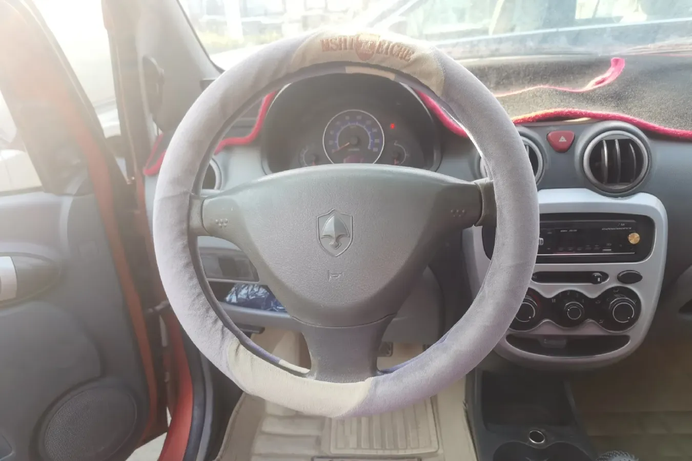 2010 ChangAn BenBen MINI 1.0L 70HP L4 5MT,autocango,china used car exporter,china ev exporter,chinese used car exporter,chinese used ev exporter