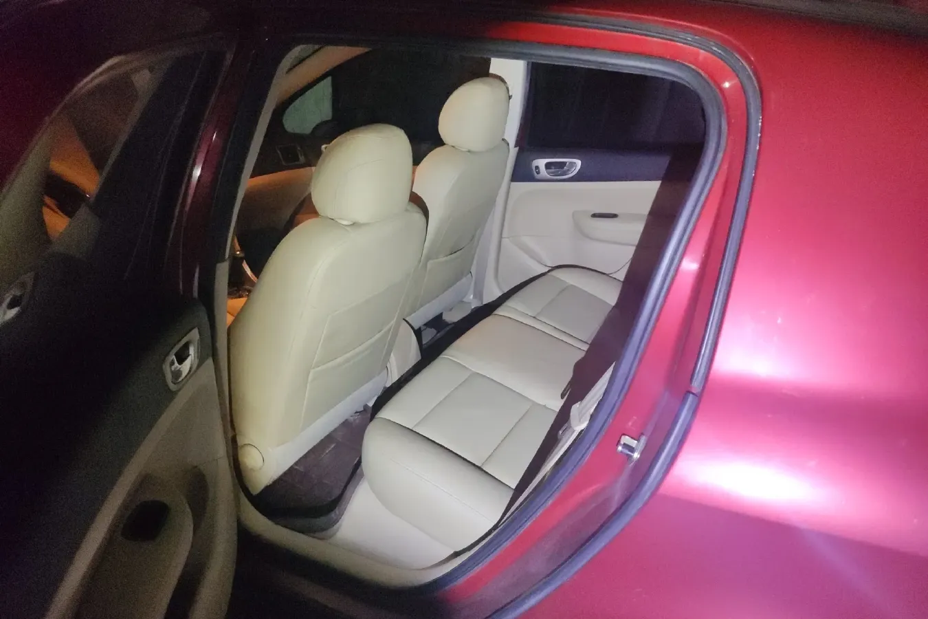 2010 Peugeot 307 1.6L 106HP L4 4AT,autocango,china used car exporter,china ev exporter,chinese used car exporter,chinese used ev exporter