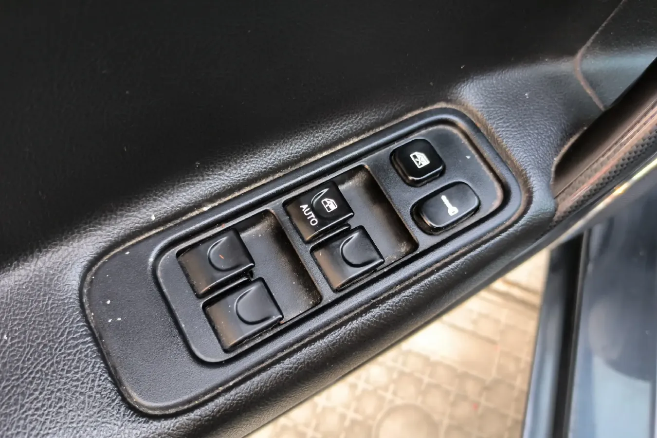 2012 JAC HeYue 1.5L 113HP L4 5MT,autocango,china used car exporter,china ev exporter,chinese used car exporter,chinese used ev exporter