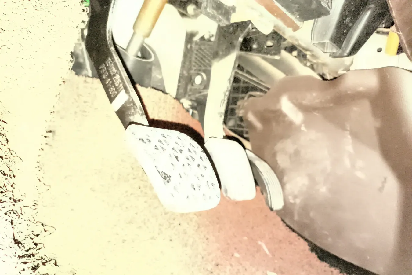 2016 HaiMa V70 2.0L 152HP L4 6MT,autocango,china used car exporter,china ev exporter,chinese used car exporter,chinese used ev exporter