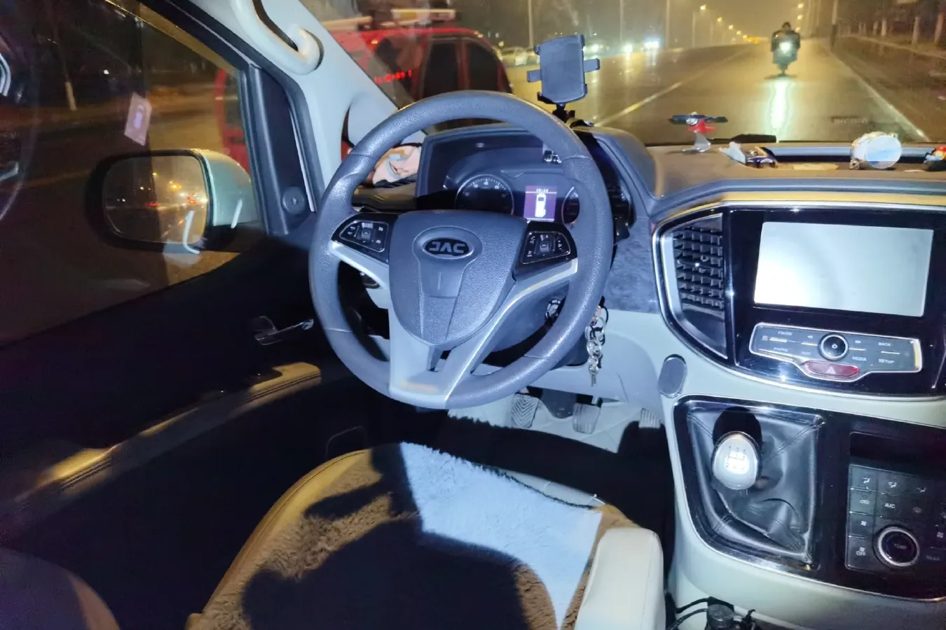 2016 JAC Refine M4 2.0L 147HP L4 5MT,autocango,china used car exporter,china ev exporter,chinese used car exporter,chinese used ev exporter