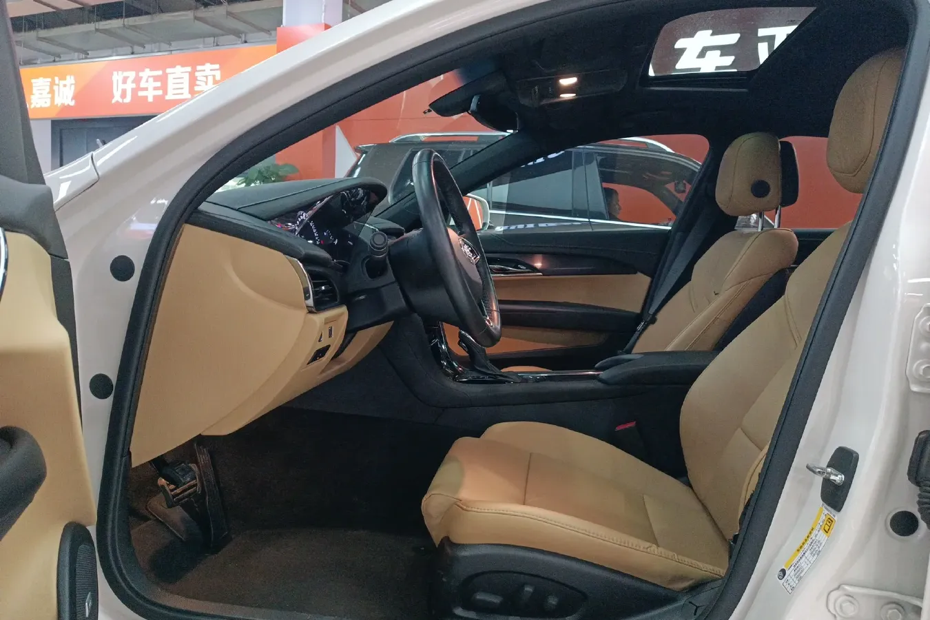 2014 Cadillac ATS 2.0T 276HP L4 6AT,autocango,china used car exporter,china ev exporter,chinese used car exporter,chinese used ev exporter
