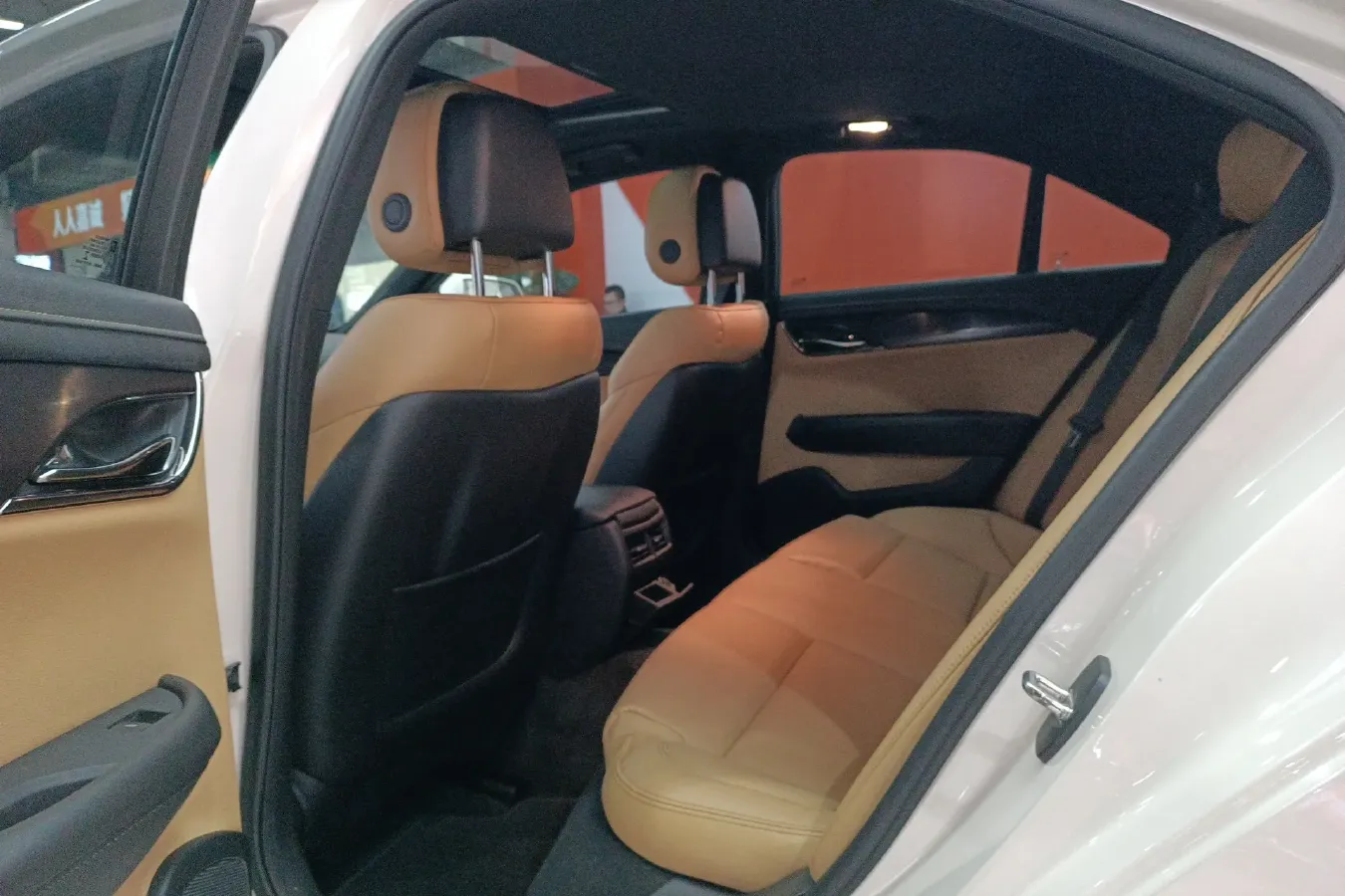 2014 Cadillac ATS 2.0T 276HP L4 6AT,autocango,china used car exporter,china ev exporter,chinese used car exporter,chinese used ev exporter