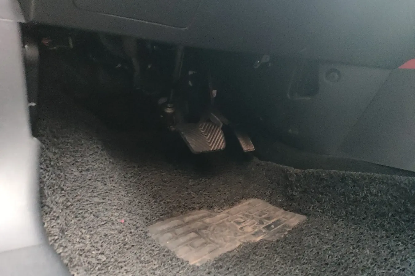 2017 JAC iEV7S BEV 39KWH,autocango,china used car exporter,china ev exporter,chinese used car exporter,chinese used ev exporter