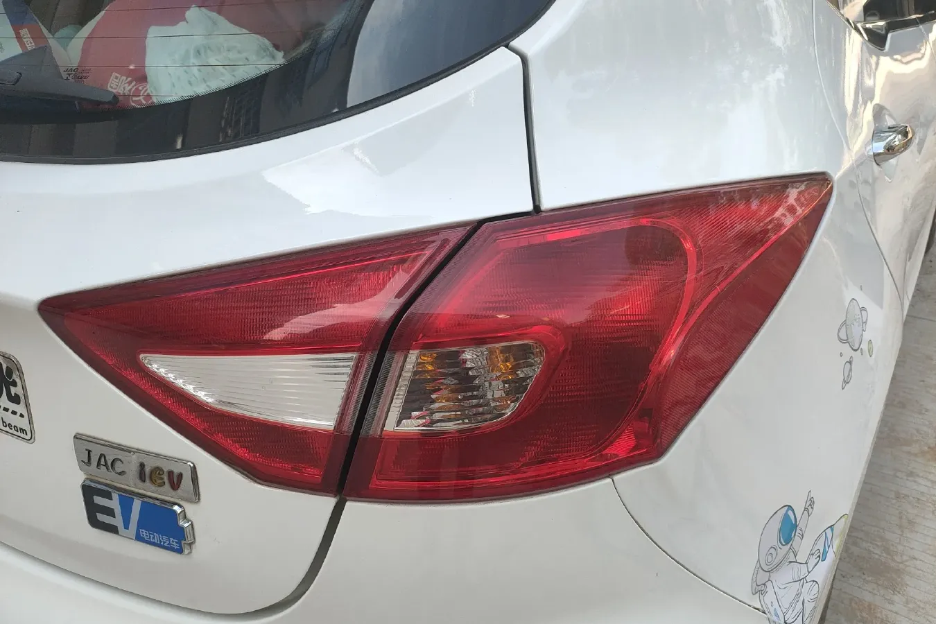 2017 JAC iEV7S BEV 39KWH,autocango,china used car exporter,china ev exporter,chinese used car exporter,chinese used ev exporter