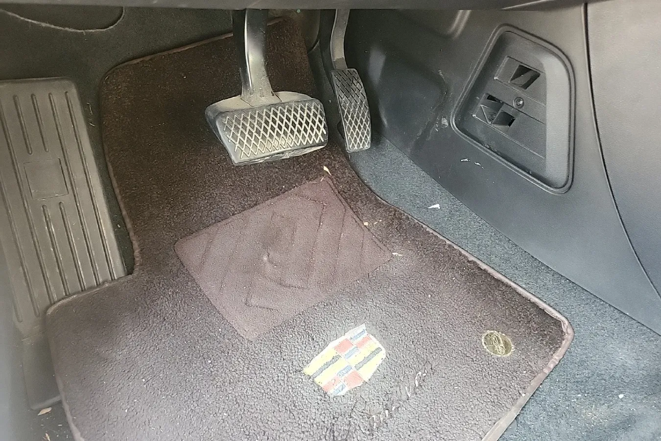 2014 Roewe e550 1.5L 109HP L4 2AT PHEV 11.8KWH,autocango,china used car exporter,china ev exporter,chinese used car exporter,chinese used ev exporter