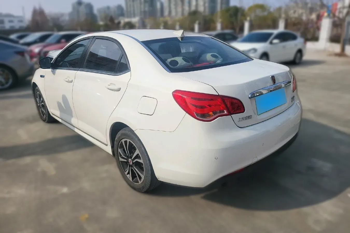 2014 Roewe e550 1.5L 109HP L4 2AT PHEV 11.8KWH,autocango,china used car exporter,china ev exporter,chinese used car exporter,chinese used ev exporter