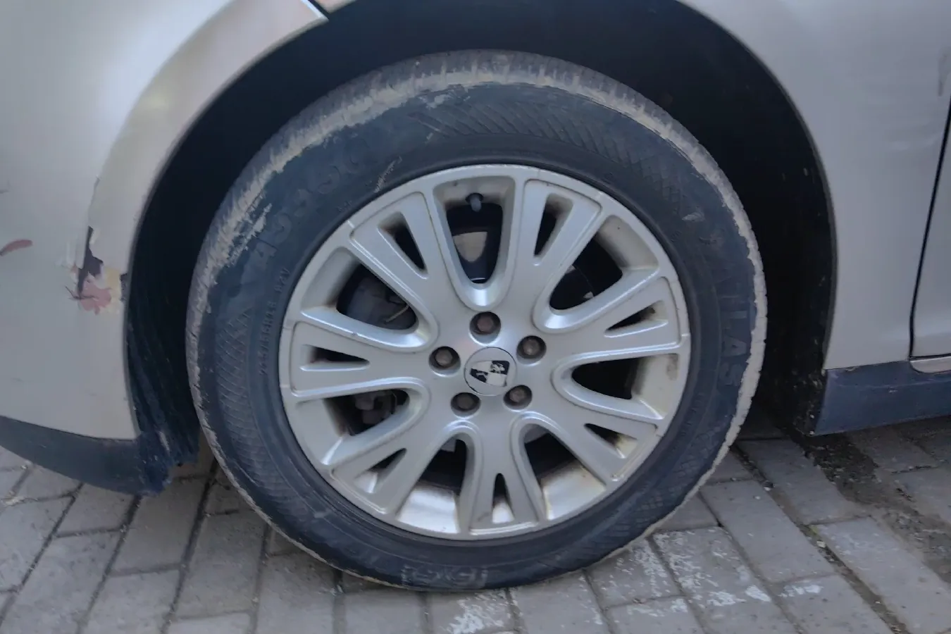 2012 Roewe 550 1.8L 133HP L4 5AT,autocango,china used car exporter,china ev exporter,chinese used car exporter,chinese used ev exporter