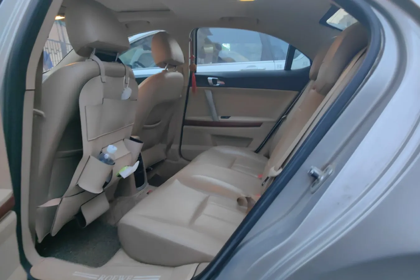 2012 Roewe 550 1.8L 133HP L4 5AT,autocango,china used car exporter,china ev exporter,chinese used car exporter,chinese used ev exporter