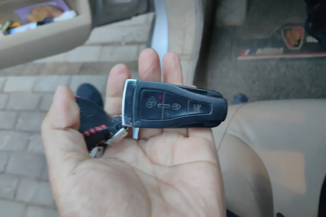 2012 Roewe 550 1.8L 133HP L4 5AT,autocango,china used car exporter,china ev exporter,chinese used car exporter,chinese used ev exporter