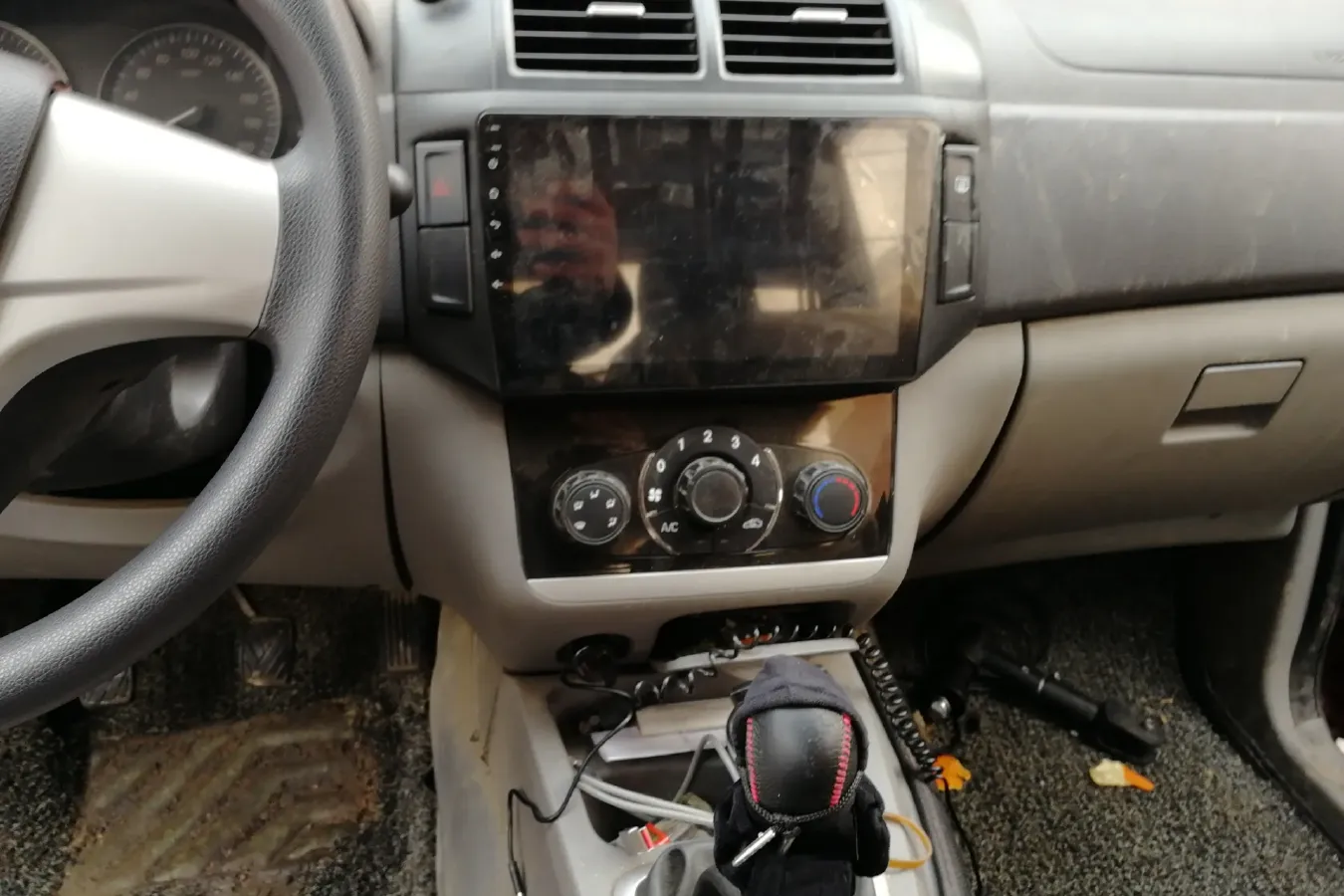 2014 BAIC WeiWang M20 1.5L 106HP L4 5MT,autocango,china used car exporter,china ev exporter,chinese used car exporter,chinese used ev exporter