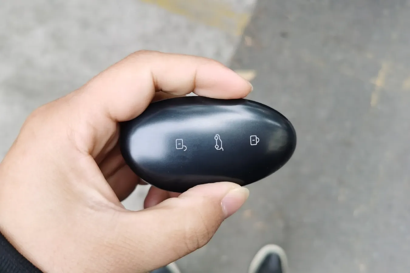 2023 Rising Auto F7 BEV 77KWH,autocango,china used car exporter,china ev exporter,chinese used car exporter,chinese used ev exporter