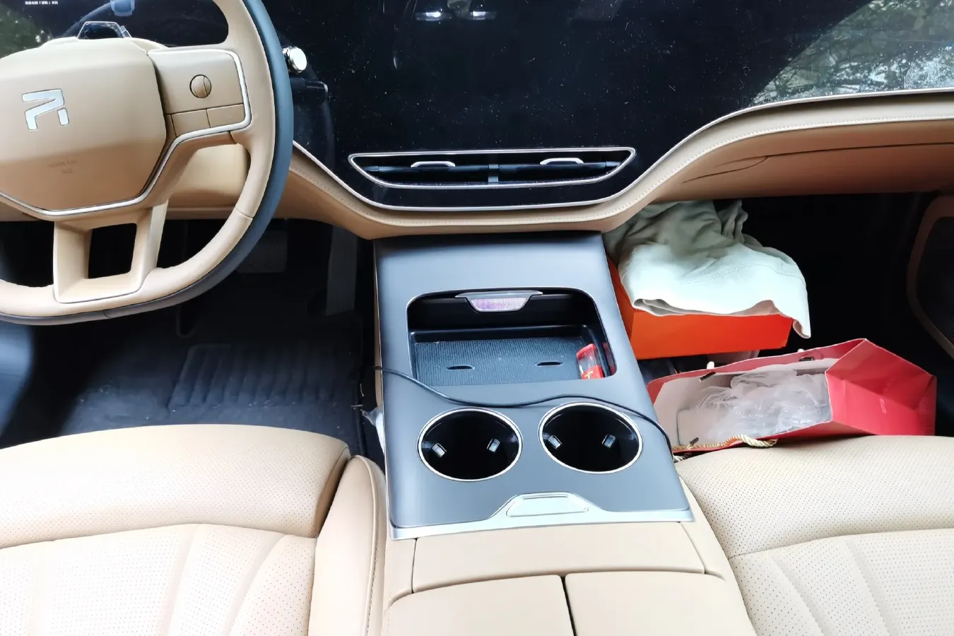 2023 Rising Auto F7 BEV 77KWH,autocango,china used car exporter,china ev exporter,chinese used car exporter,chinese used ev exporter