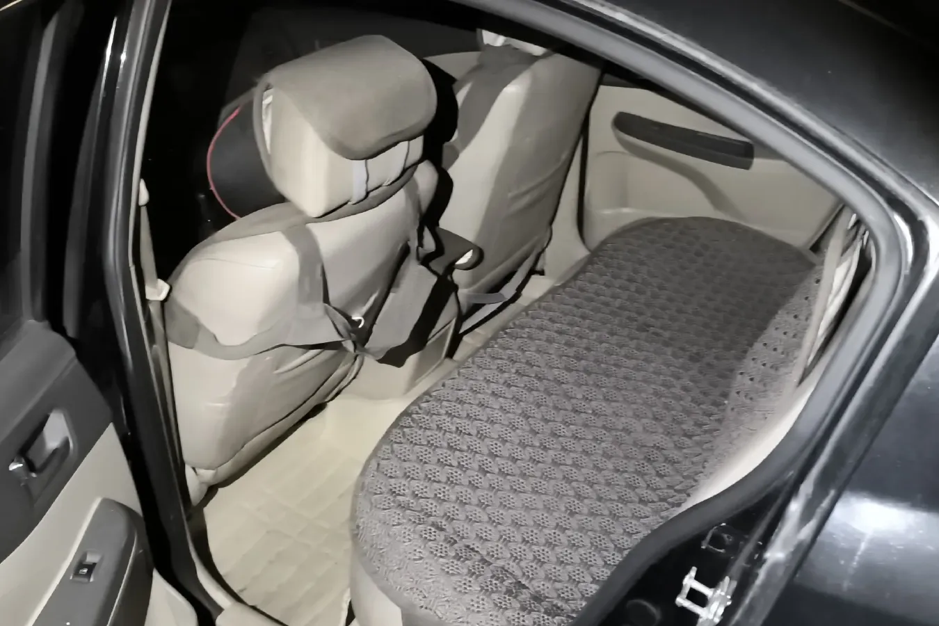 2014 Chery E5 1.5L 109HP L4 5MT,autocango,china used car exporter,china ev exporter,chinese used car exporter,chinese used ev exporter