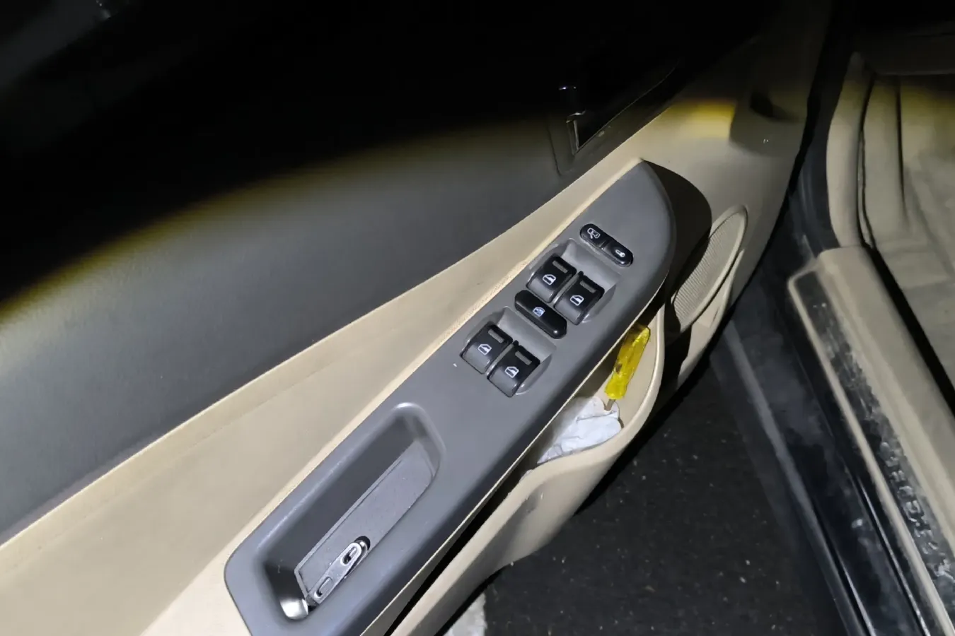 2014 Chery E5 1.5L 109HP L4 5MT,autocango,china used car exporter,china ev exporter,chinese used car exporter,chinese used ev exporter