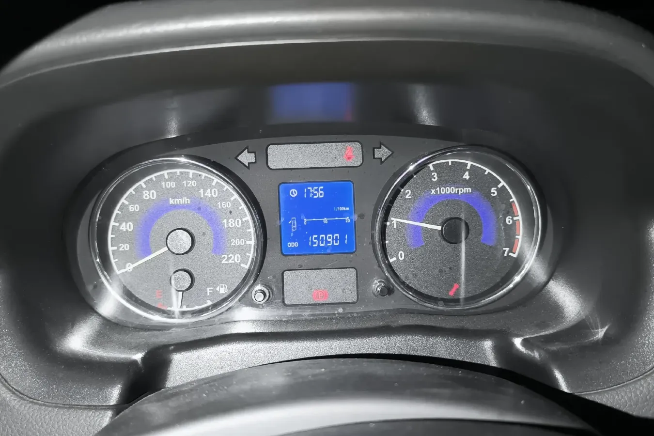 2014 Chery E5 1.5L 109HP L4 5MT,autocango,china used car exporter,china ev exporter,chinese used car exporter,chinese used ev exporter