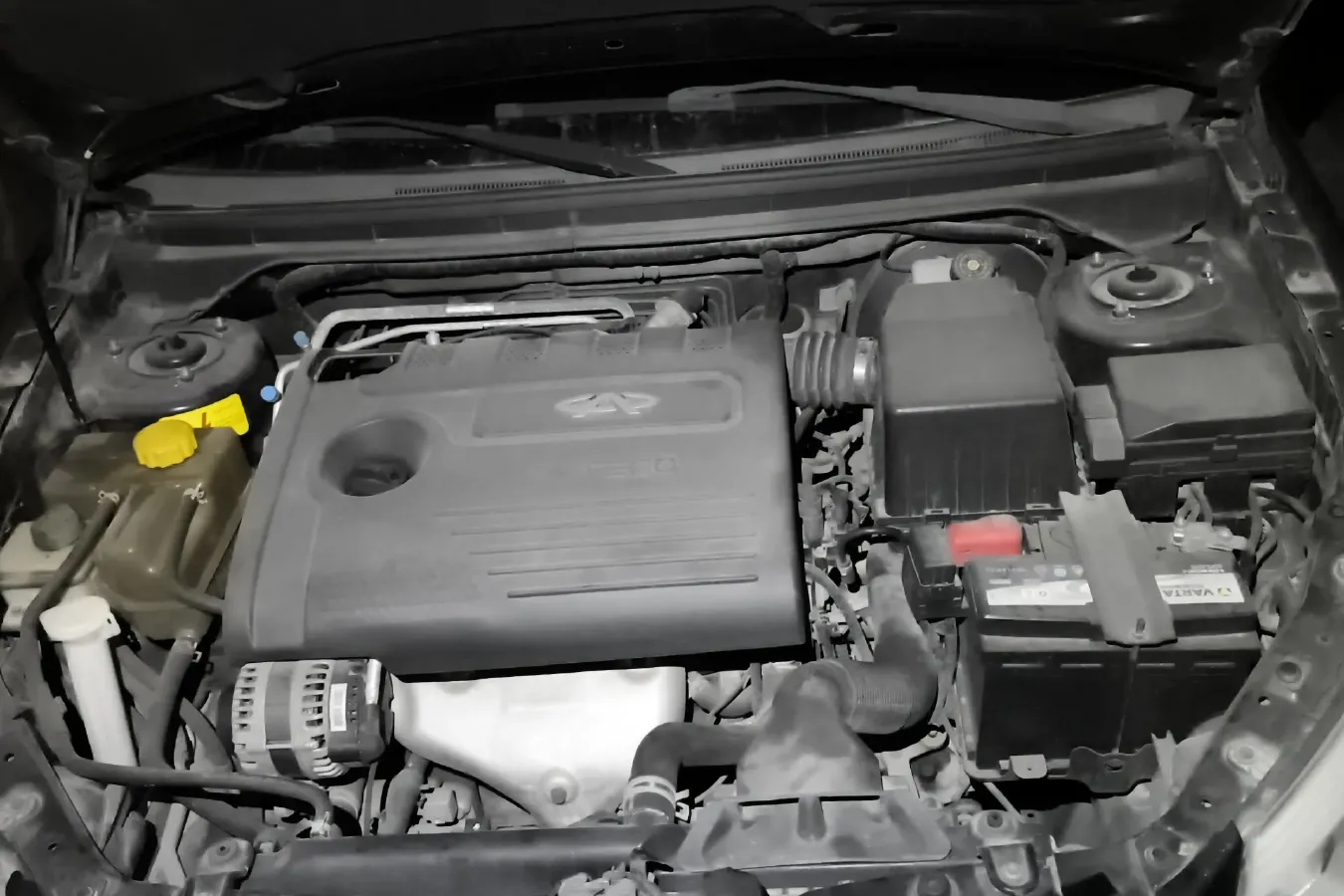 2014 Chery E5 1.5L 109HP L4 5MT,autocango,china used car exporter,china ev exporter,chinese used car exporter,chinese used ev exporter