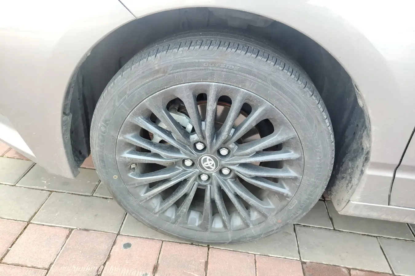 2022 Toyota Avalon 2.5L 209HP L4 8AT,autocango,china used car exporter,china ev exporter,chinese used car exporter,chinese used ev exporter