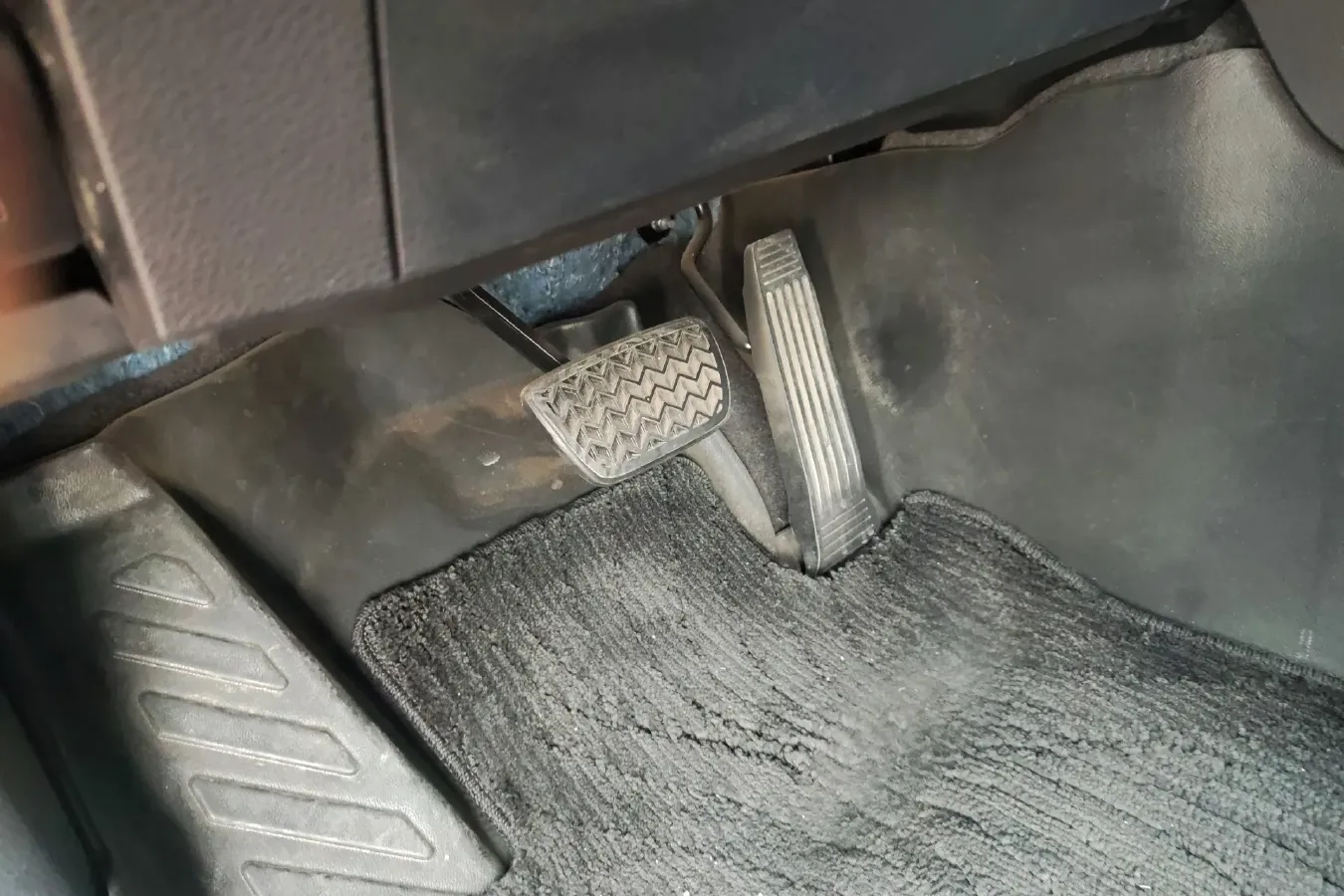 2022 Toyota Avalon 2.5L 209HP L4 8AT,autocango,china used car exporter,china ev exporter,chinese used car exporter,chinese used ev exporter