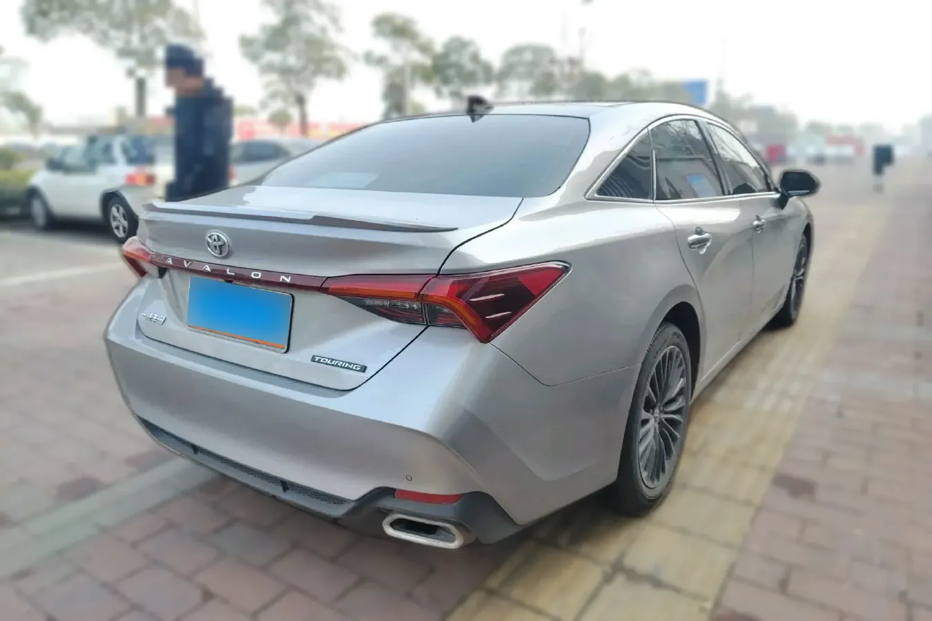 2022 Toyota Avalon 2.5L 209HP L4 8AT,autocango,china used car exporter,china ev exporter,chinese used car exporter,chinese used ev exporter