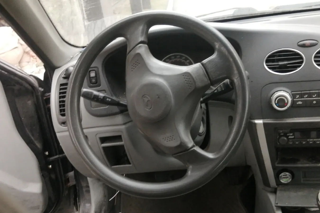 2008 Soueast V3 1.5L 110HP L4 5MT,autocango,china used car exporter,china ev exporter,chinese used car exporter,chinese used ev exporter