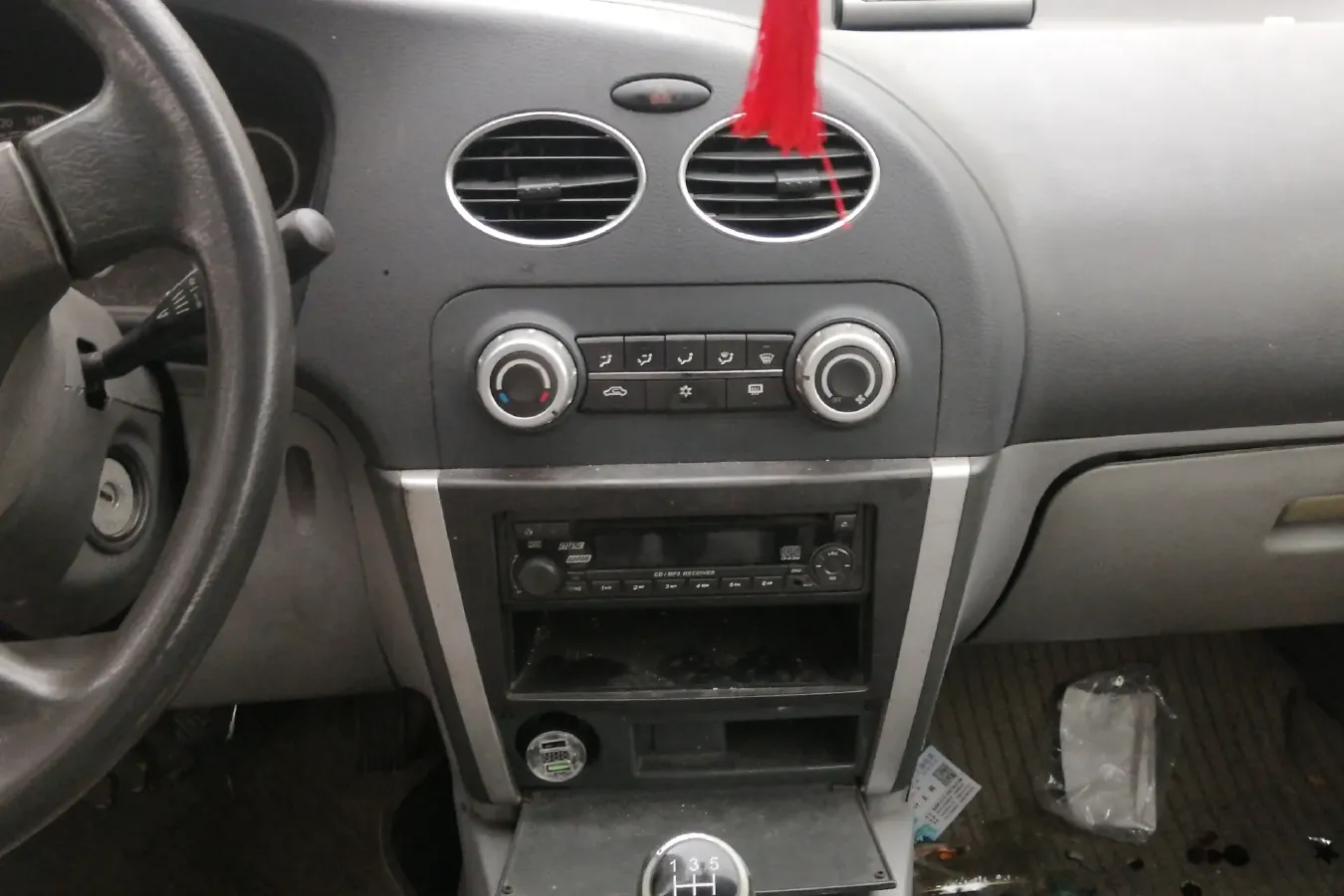 2008 Soueast V3 1.5L 110HP L4 5MT,autocango,china used car exporter,china ev exporter,chinese used car exporter,chinese used ev exporter