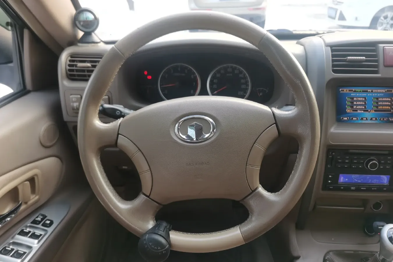 2010 Haval H3 2.4L 136HP L4 5MT,autocango,china used car exporter,china ev exporter,chinese used car exporter,chinese used ev exporter