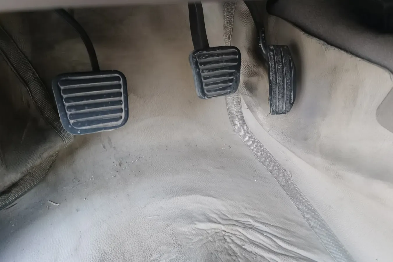 2010 Haval H3 2.4L 136HP L4 5MT,autocango,china used car exporter,china ev exporter,chinese used car exporter,chinese used ev exporter