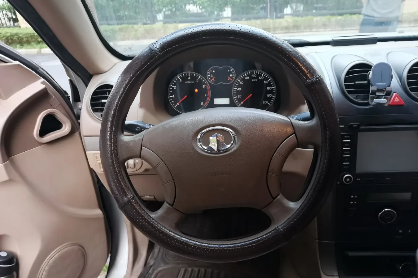 2010 Haval H3 2.0L 122HP L4 5MT,autocango,china used car exporter,china ev exporter,chinese used car exporter,chinese used ev exporter