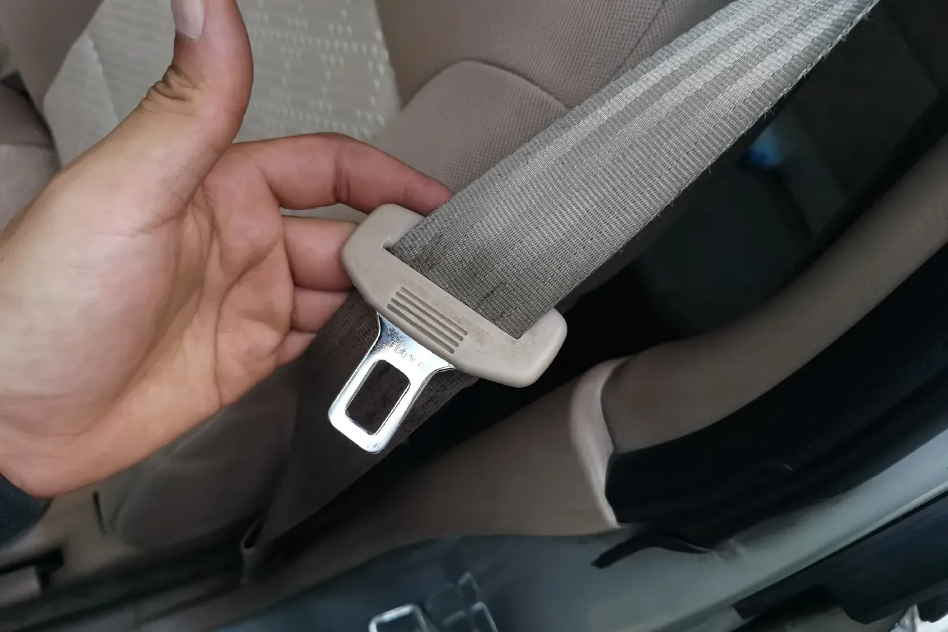 2010 Haval H3 2.0L 122HP L4 5MT,autocango,china used car exporter,china ev exporter,chinese used car exporter,chinese used ev exporter