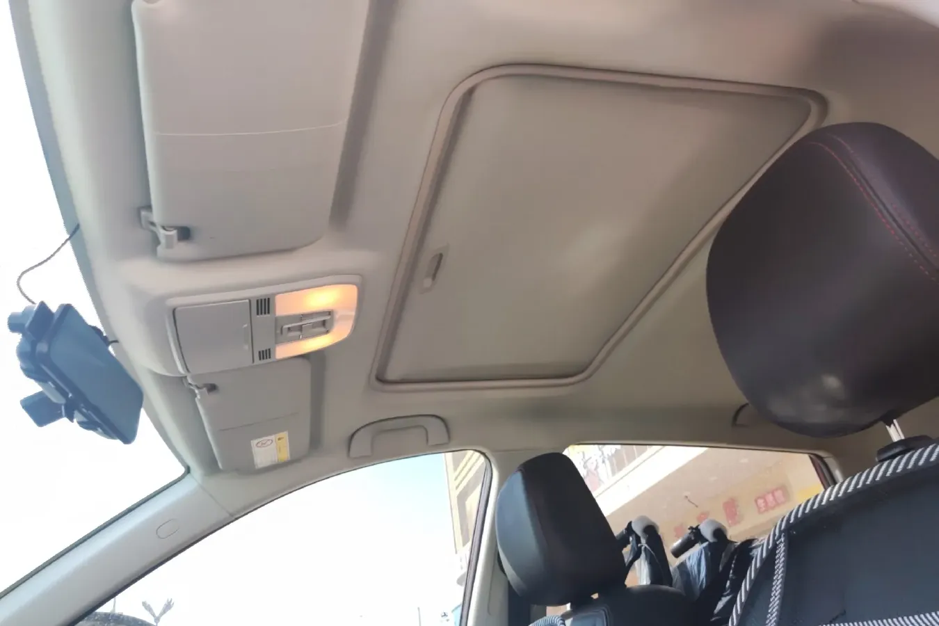 2015 Leopaard CS10 2.0T 177HP L4 6MT,autocango,china used car exporter,china ev exporter,chinese used car exporter,chinese used ev exporter