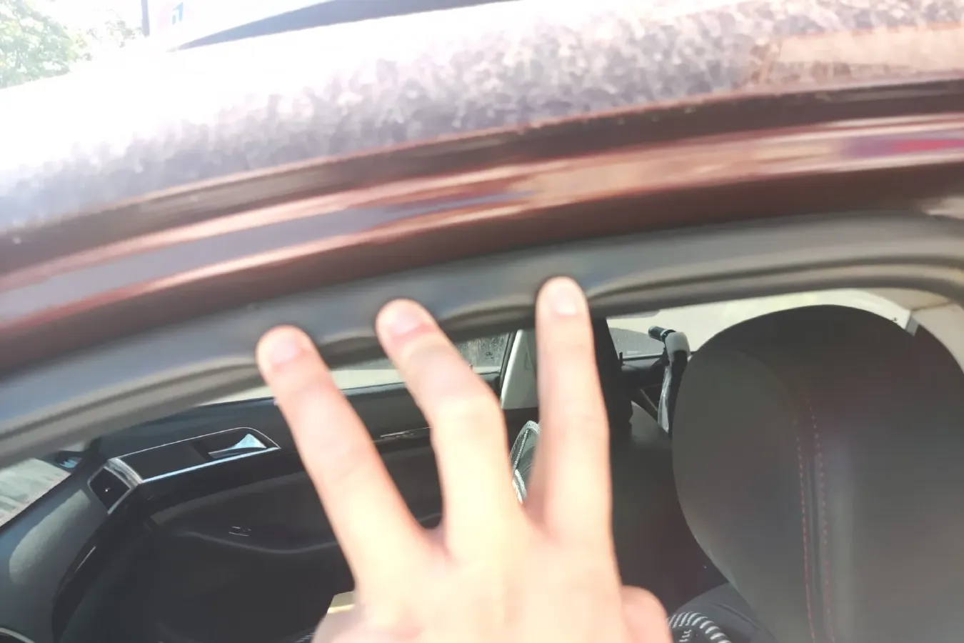 2015 Leopaard CS10 2.0T 177HP L4 6MT,autocango,china used car exporter,china ev exporter,chinese used car exporter,chinese used ev exporter