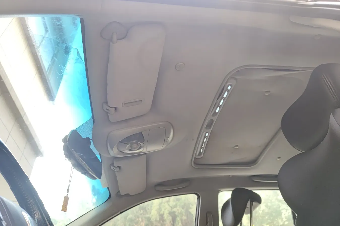 2014 Roewe W5 1.8T 160HP L4 6AT,autocango,china used car exporter,china ev exporter,chinese used car exporter,chinese used ev exporter