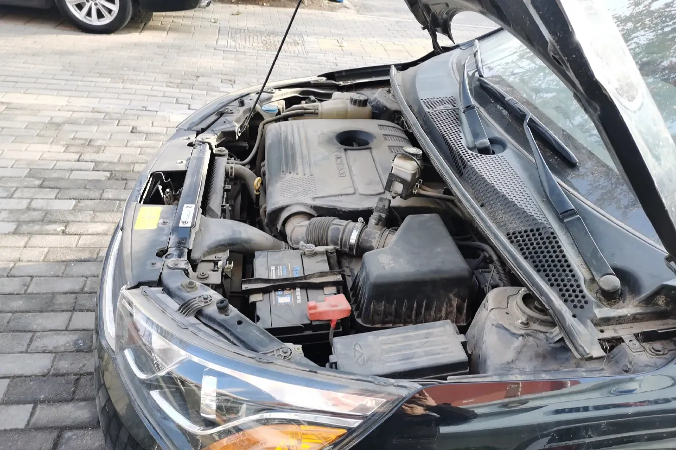 2015 Chery Arrizo M7 1.8L 132HP L4 5MT,autocango,china used car exporter,china ev exporter,chinese used car exporter,chinese used ev exporter