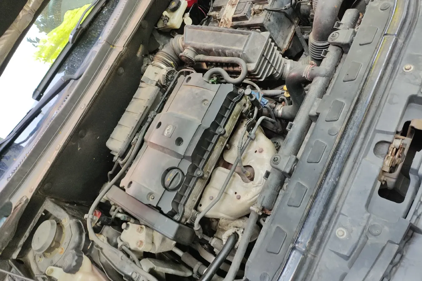 2009 DongFeng Aeolus S30 1.6L 106HP L4 4AT,autocango,china used car exporter,china ev exporter,chinese used car exporter,chinese used ev exporter