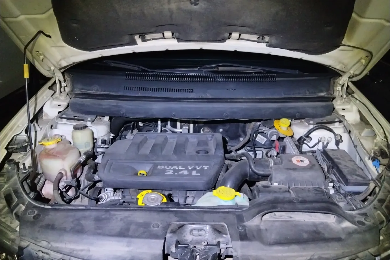 2014 Dodge JCUV 2.4L 170HP L4 6AT,autocango,china used car exporter,china ev exporter,chinese used car exporter,chinese used ev exporter