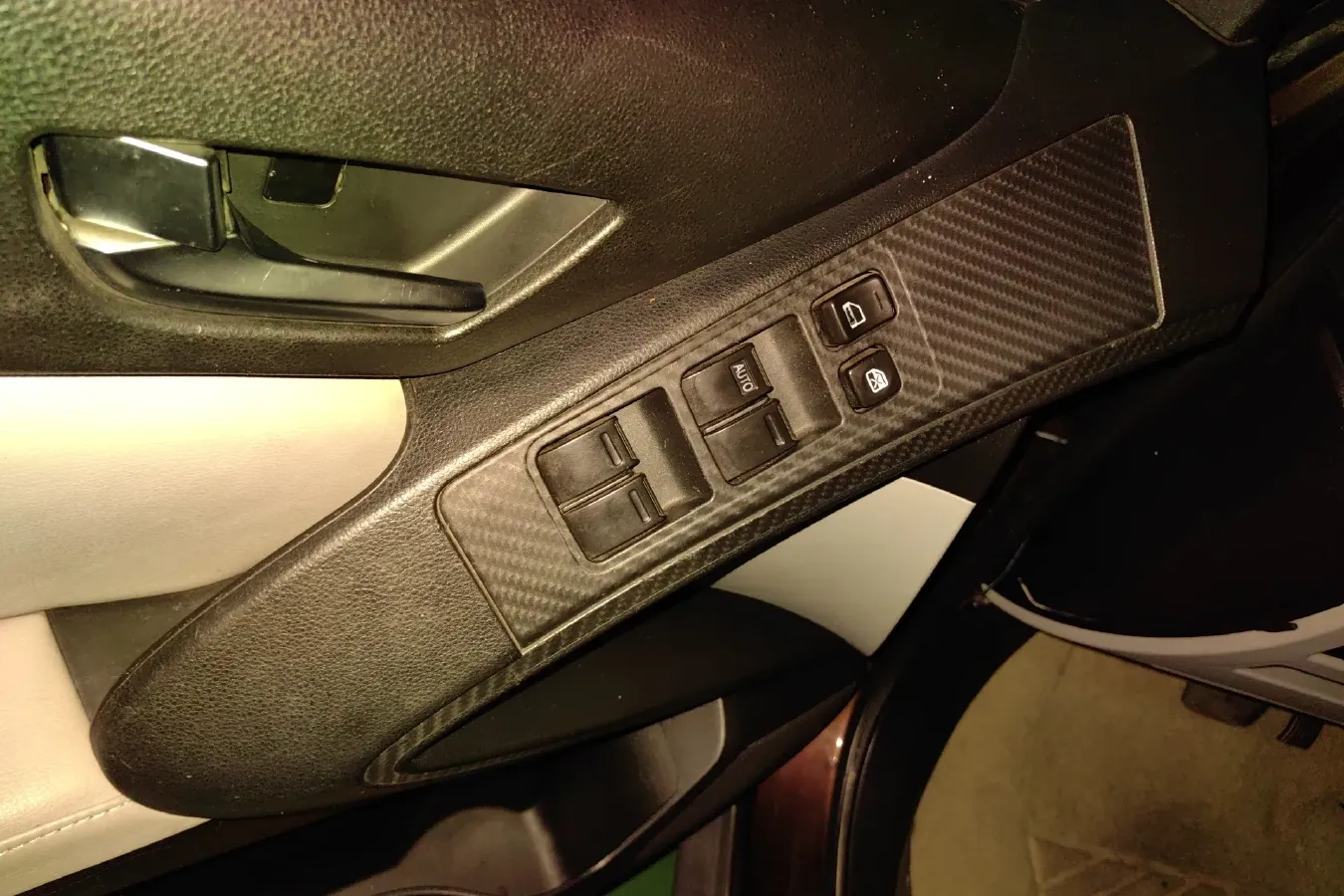 2014 Luxgen 6 SUV 1.8T 158HP L4 5AT,autocango,china used car exporter,china ev exporter,chinese used car exporter,chinese used ev exporter