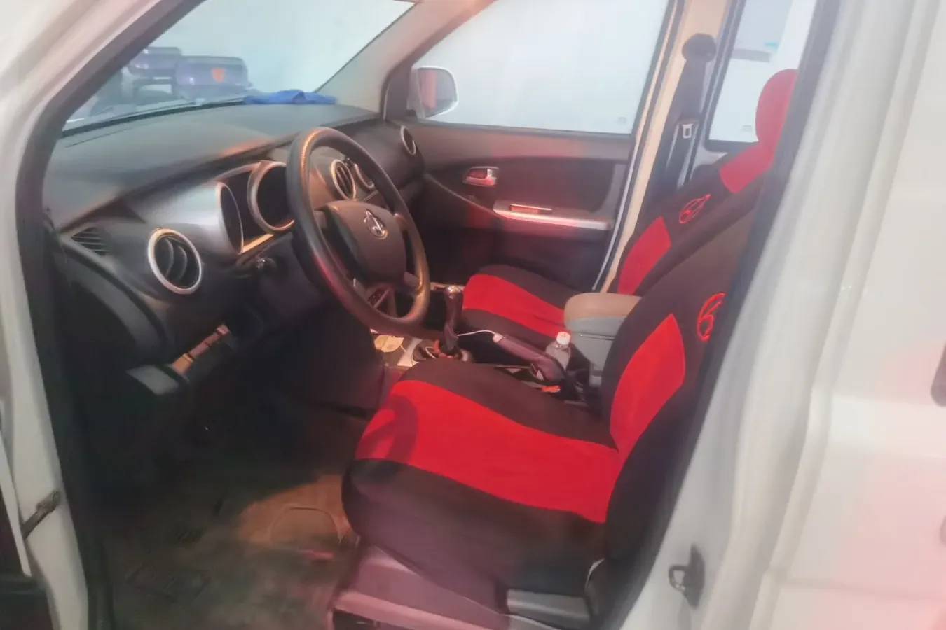 2014 ChangAn Kaicene Honor S 1.5L 106HP L4 5MT,autocango,china used car exporter,china ev exporter,chinese used car exporter,chinese used ev exporter